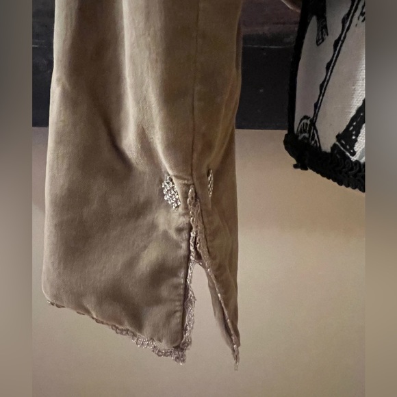 Old Navy velvet jacket w/ rhinestone buttons - Picture 5 of 12